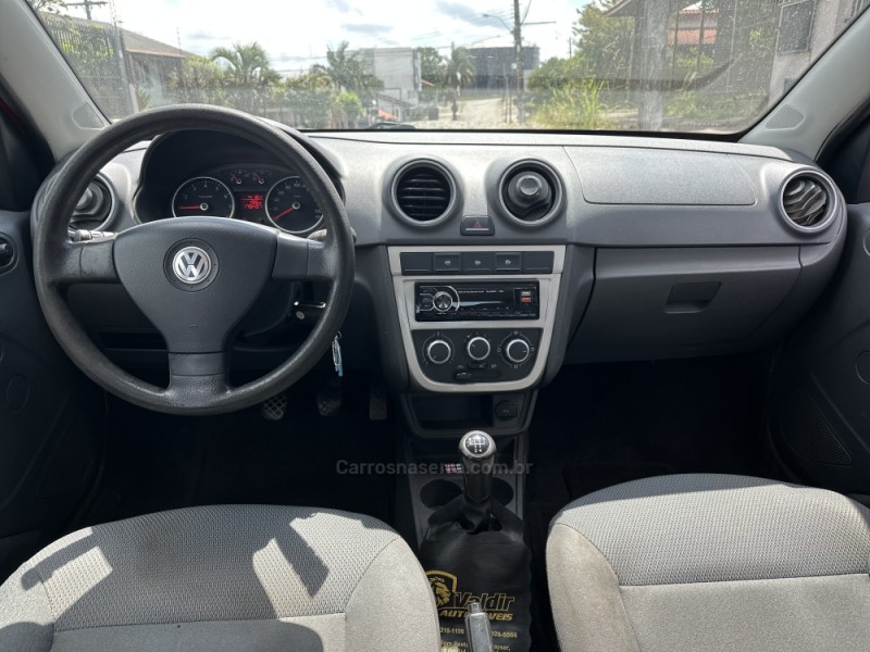 VOYAGE 1.6 MI CITY 8V FLEX 4P MANUAL - 2013 - CAXIAS DO SUL