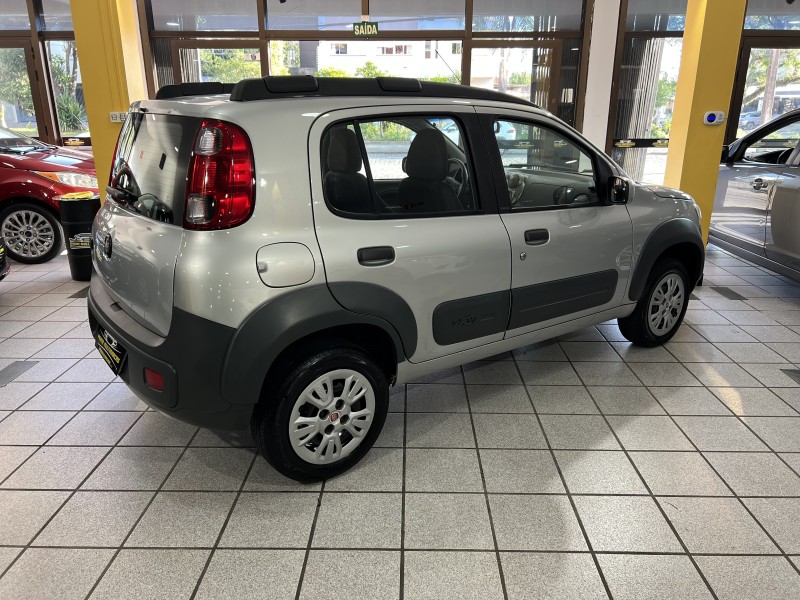 UNO 1.0 EVO WAY 8V FLEX 4P MANUAL - 2011 - CAXIAS DO SUL