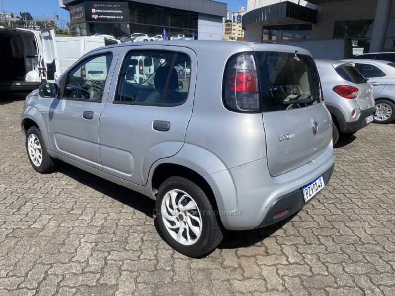 UNO 1.0 DRIVE 6V FLEX 4P MANUAL - 2018 - FARROUPILHA