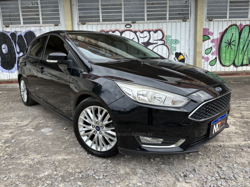 FOCUS 2.0 SE PLUS 16V FLEX 4P AUTOMÁTICO - 2017 - CAXIAS DO SUL