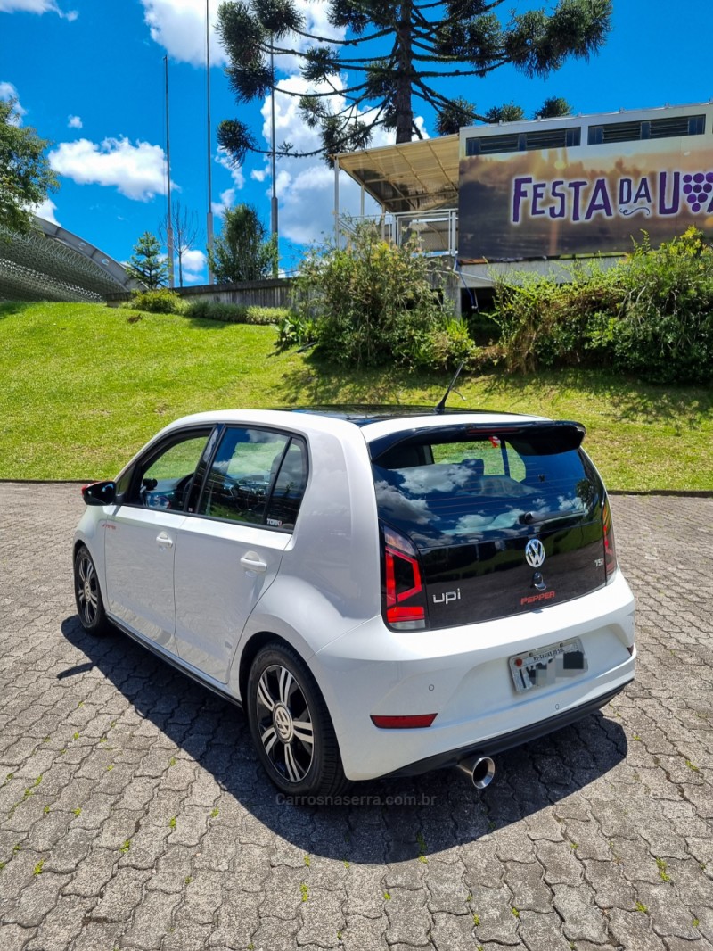 UP 1.0 TSI PEPPER UP 12V FLEX 4P MANUAL - 2018 - CAXIAS DO SUL