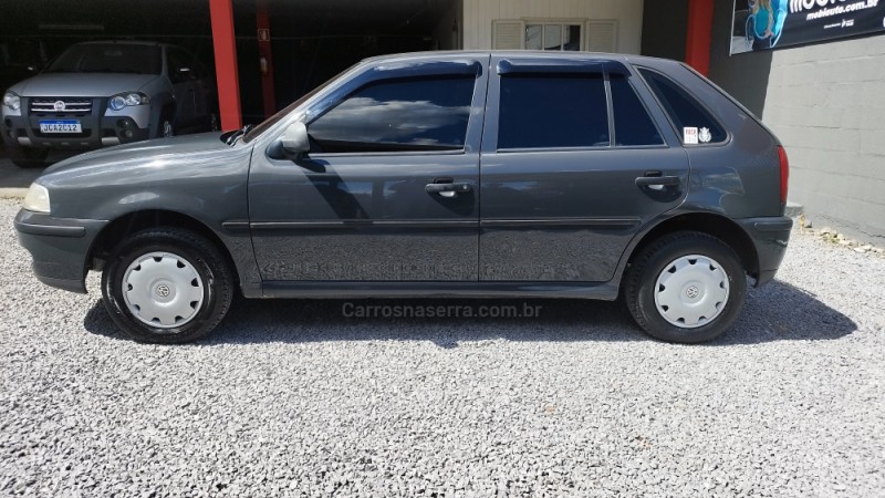 GOL 1.0 MI 16V GASOLINA 4P MANUAL G.III - 2001 - FARROUPILHA