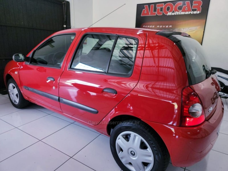 CLIO 1.0 CAMPUS 16V FLEX 4P MANUAL - 2011 - CAMPO BOM