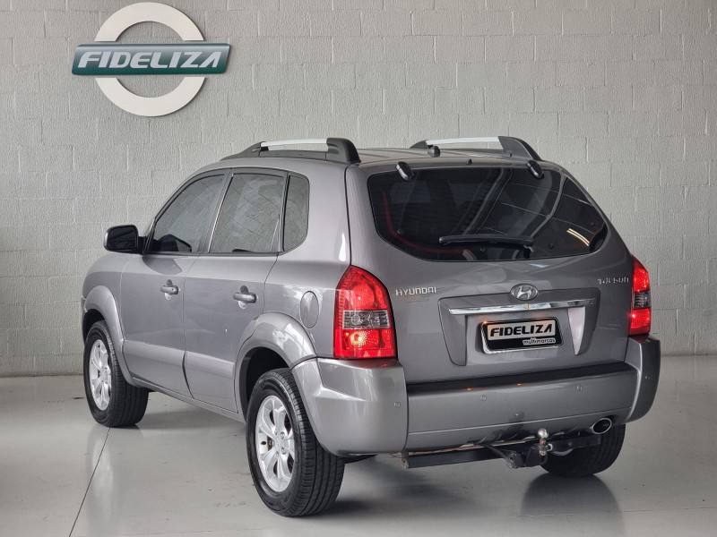 TUCSON 2.0 MPFI GLS 16V 143CV 2WD GASOLINA 4P AUTOMÁTICO - 2012 - FARROUPILHA