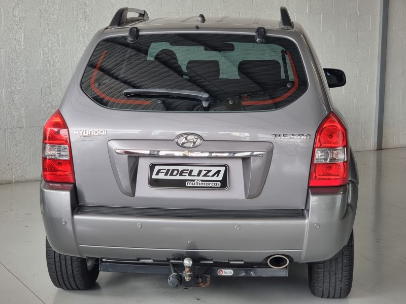 TUCSON 2.0 MPFI GLS 16V 143CV 2WD GASOLINA 4P AUTOMÁTICO - 2012 - FARROUPILHA