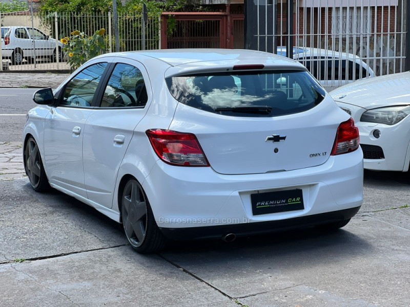 ONIX 1.0 LT PLUS 4P FLEX MANUAL - 2014 - CAXIAS DO SUL