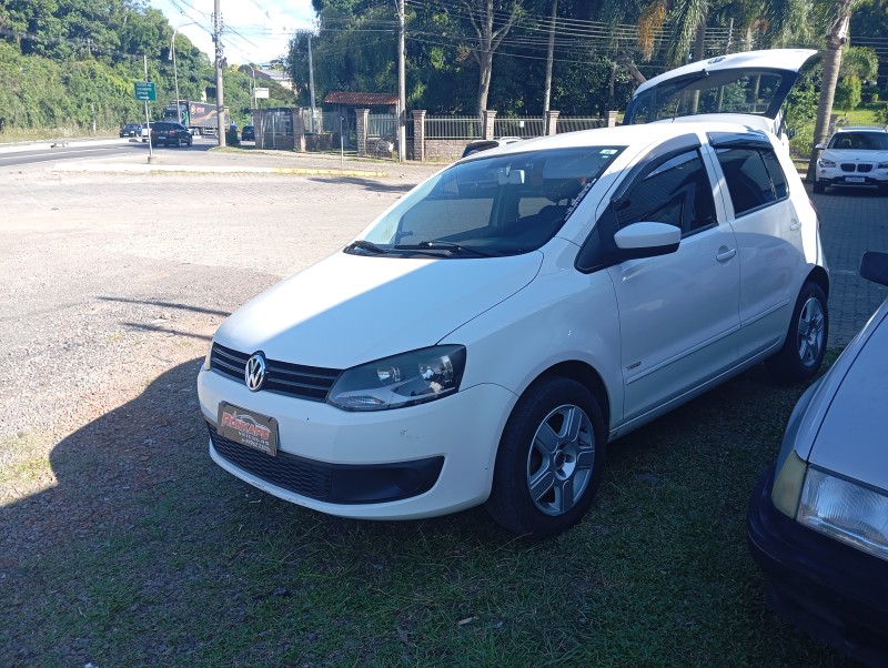 fox 1.0 mi plus 8v flex 4p manual 2011 caxias do sul