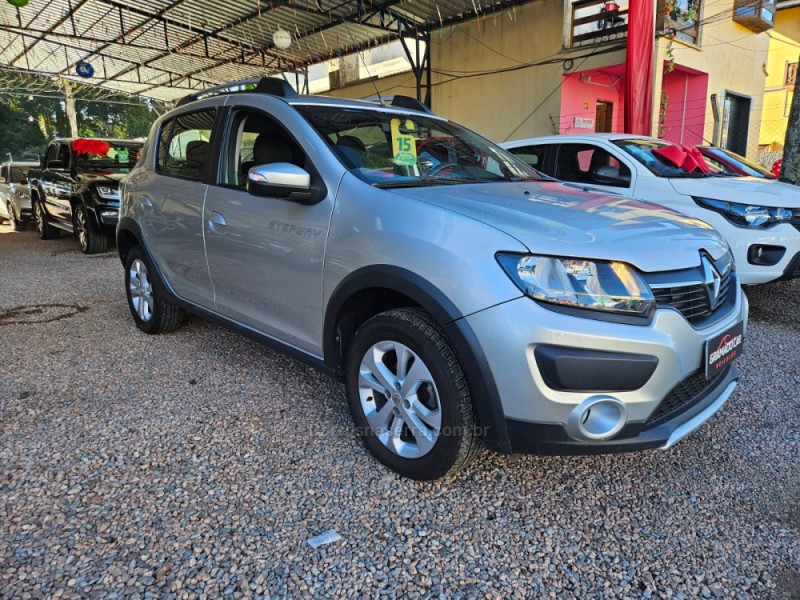 SANDERO 1.6 STEPWAY 16V FLEX 4P AUTOMÁTICO - 2015 - CANELA