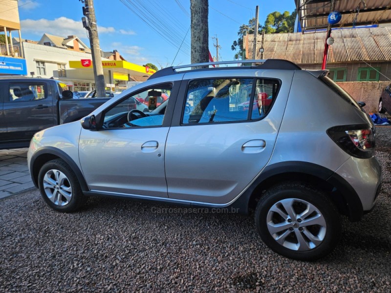 SANDERO 1.6 STEPWAY 16V FLEX 4P AUTOMÁTICO - 2015 - CANELA