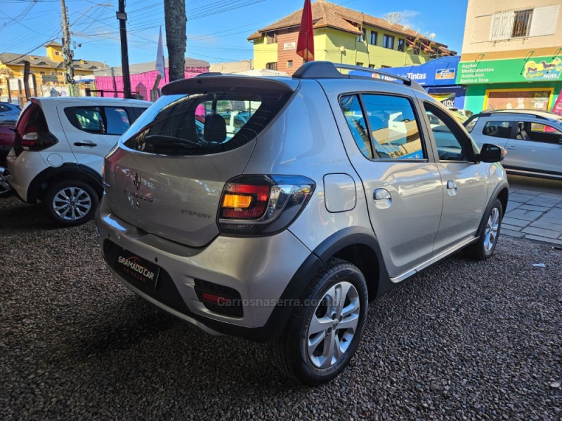 SANDERO 1.6 STEPWAY 16V FLEX 4P AUTOMÁTICO - 2015 - CANELA
