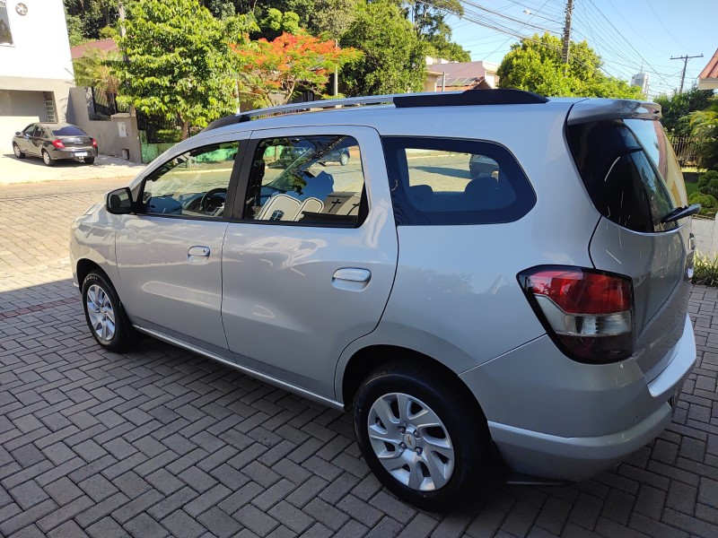 SPIN 1.8 LTZ 8V FLEX 4P AUTOMÁTICO - 2016 - LAJEADO