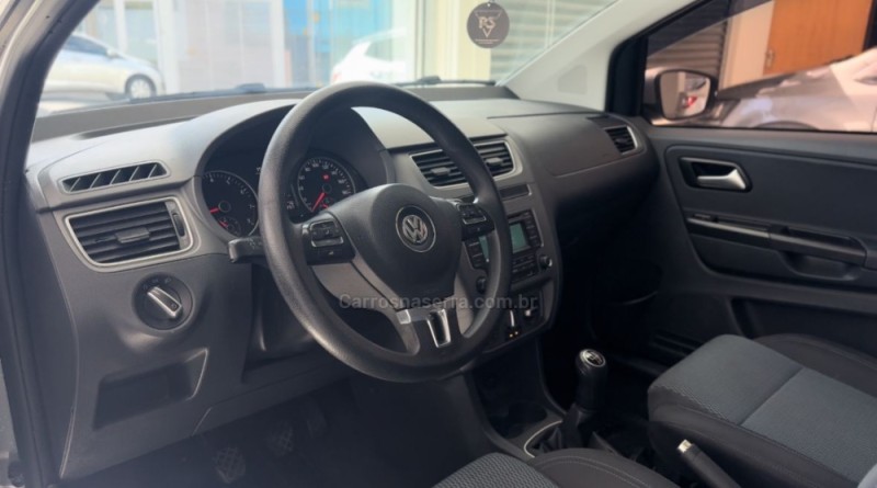 FOX 1.0 MPI BLUEMOTION 12V FLEX 4P MANUAL - 2014 - CAXIAS DO SUL