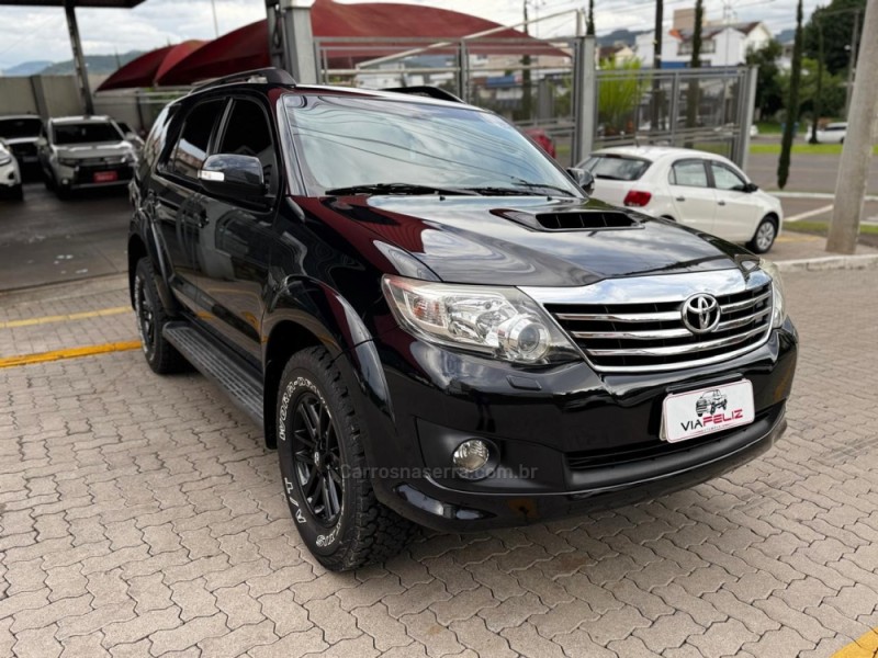 HILUX SW4 3.0 SRV 4X4 16V TURBO INTERCOOLER DIESEL 4P AUTOMÁTICO - 2012 - FELIZ