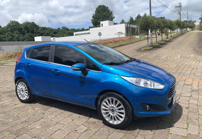 fiesta 1.6 titanium hatch 16v flex 4p automatico 2014 guapore