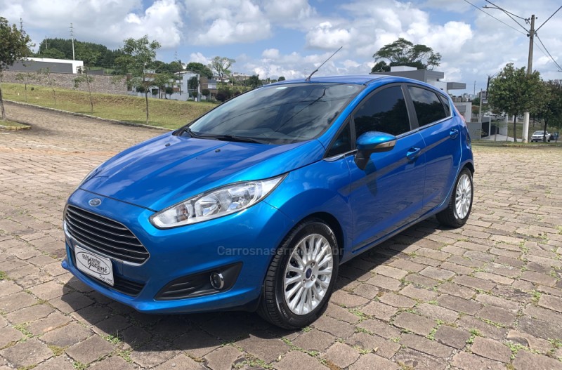 FIESTA 1.6 TITANIUM HATCH 16V FLEX 4P AUTOMÁTICO - 2014 - GUAPORé