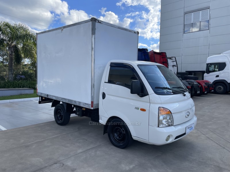 HR 2.5 TCI HD BAU 4X2 8V 97CV TURBO INTERCOOLER DIESEL 2P MANUAL - 2009 - CAXIAS DO SUL