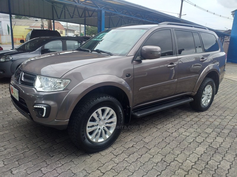 pajero dakar 3.2 hpe 4x4 7 lugares 16v turbo intercooler diesel 4p automatico 2017 caxias do sul