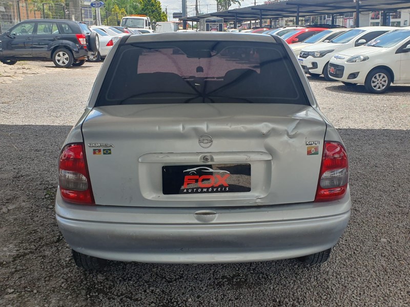 CORSA 1.0 MPFI WIND SEDAN 8V GASOLINA 4P MANUAL - 2002 - CAXIAS DO SUL