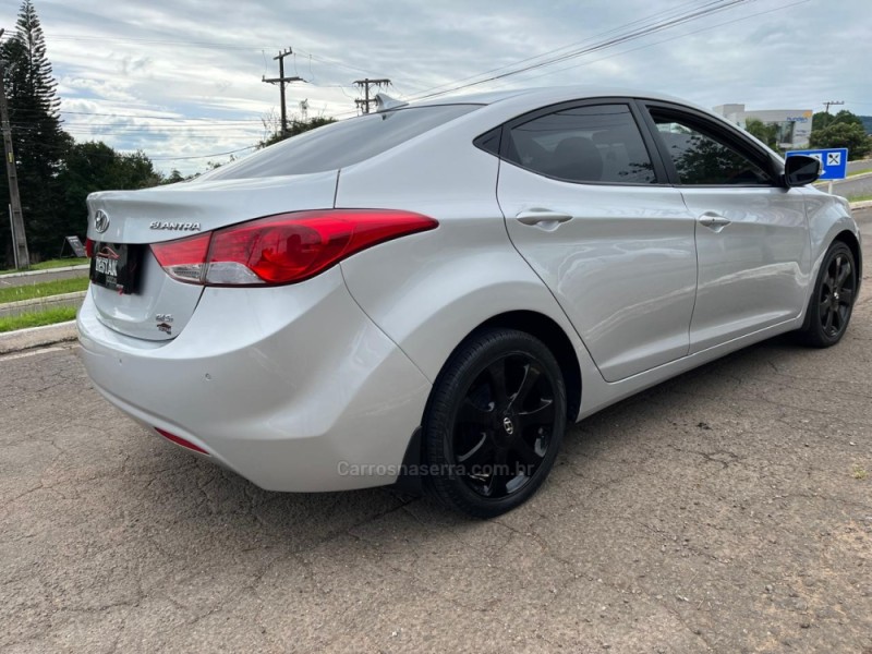 ELANTRA 1.8 GLS 16V GASOLINA 4P AUTOMÁTICO - 2013 - DOIS IRMãOS