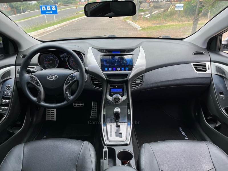 ELANTRA 1.8 GLS 16V GASOLINA 4P AUTOMÁTICO - 2013 - DOIS IRMãOS