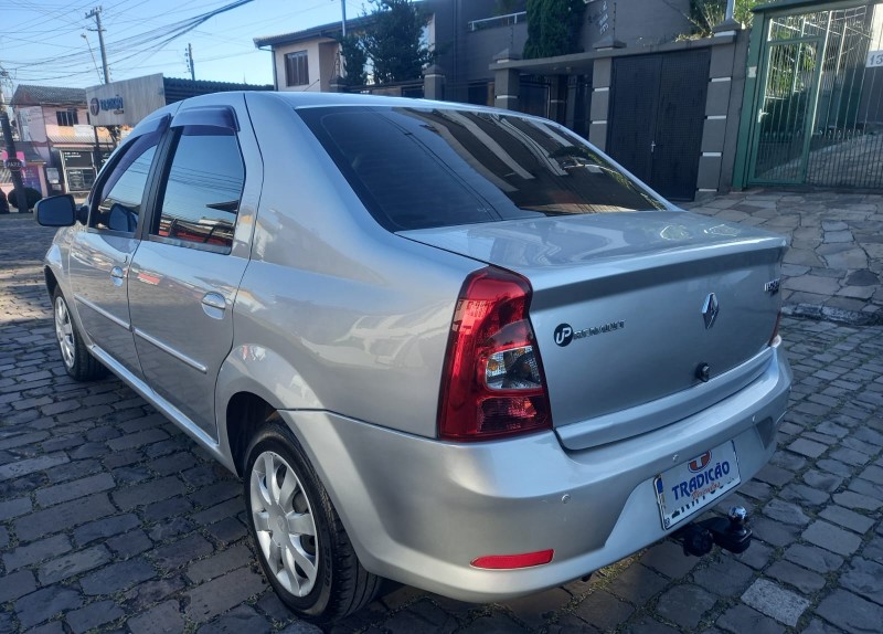 LOGAN 1.0 EXPRESSION 16V FLEX 4P MANUAL - 2011 - CAXIAS DO SUL