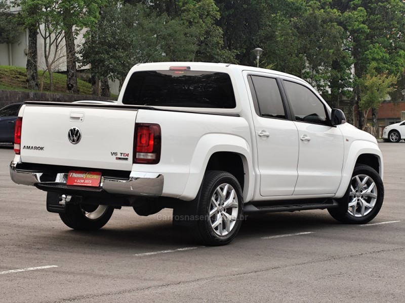 AMAROK 3.0 V6 TDI HIGHLINE CD DIESEL 4MOTION AUTOMÁTICO - 2018 - CAXIAS DO SUL