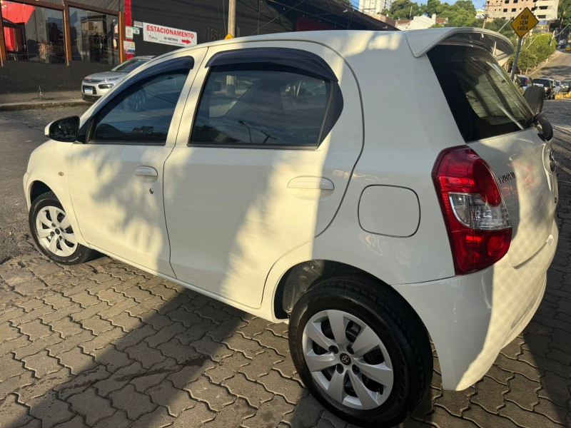 ETIOS 1.3 X 16V FLEX 4P MANUAL - 2014 - CAXIAS DO SUL