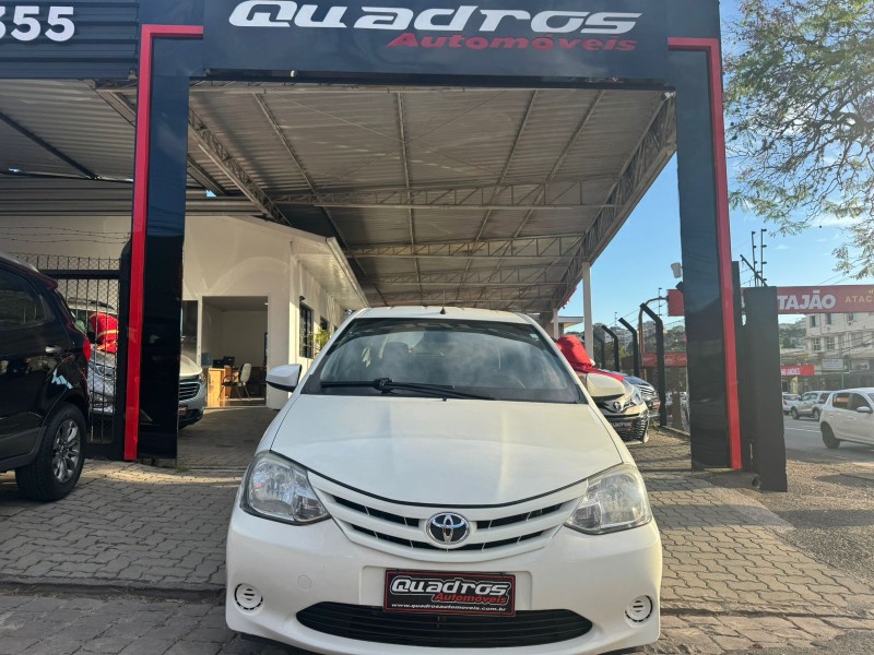 ETIOS 1.3 X 16V FLEX 4P MANUAL - 2014 - CAXIAS DO SUL