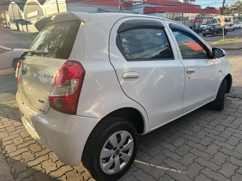 ETIOS 1.3 X 16V FLEX 4P MANUAL - 2014 - CAXIAS DO SUL