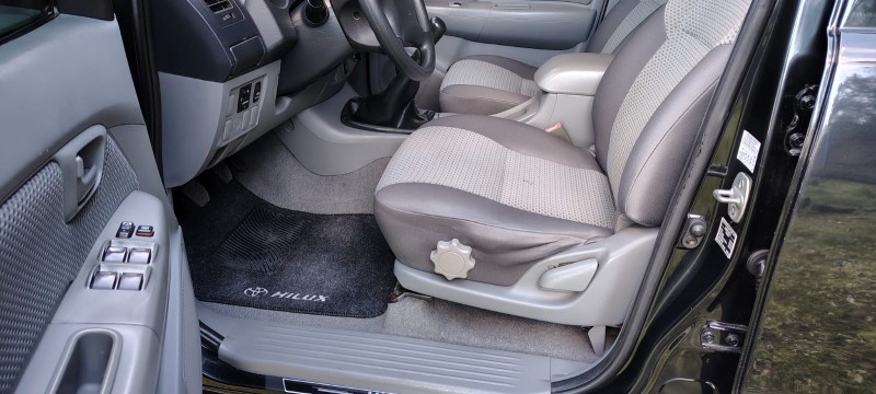 HILUX 3.0 SRV 4X4 CD 16V TURBO DIESEL 4P MANUAL - 2006 - CAXIAS DO SUL