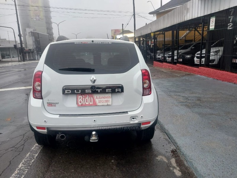 DUSTER 2.0 DYNAMIQUE 4X2 16V FLEX 4P AUTOMÁTICO - 2014 - CAXIAS DO SUL