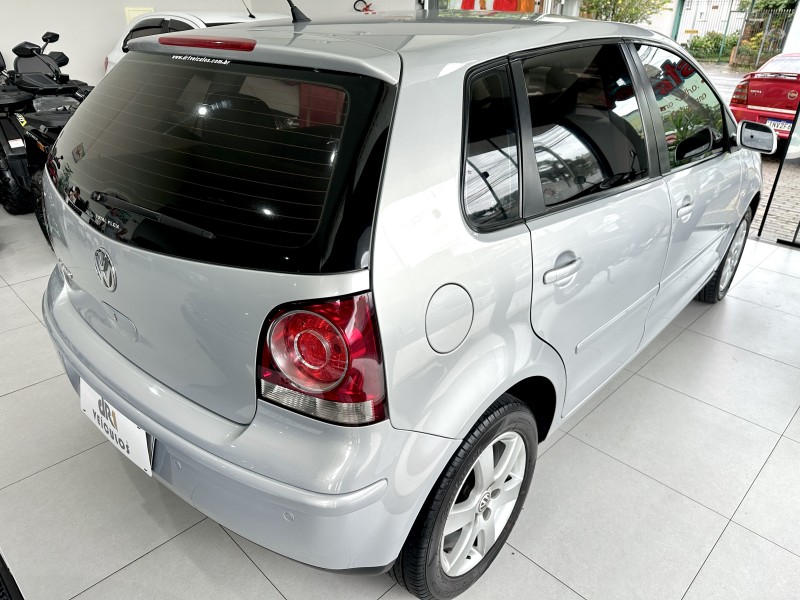 POLO 1.6 MI SPORTLINE 8V FLEX 4P MANUAL - 2007 - CAXIAS DO SUL