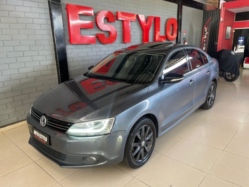 jetta 2.0 comfortline flex 4p tiptronic 2013 estancia velha