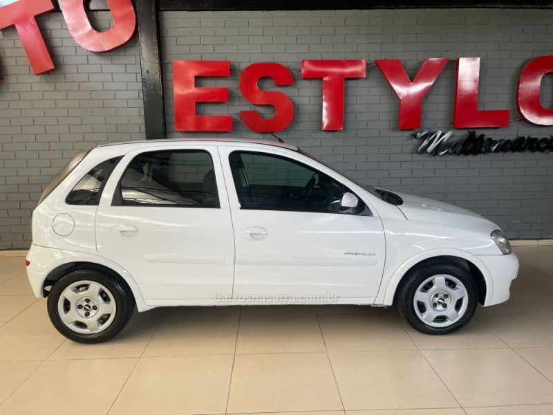 CORSA 1.4 MPFI PREMIUM 8V FLEX 4P MANUAL - 2010 - ESTâNCIA VELHA