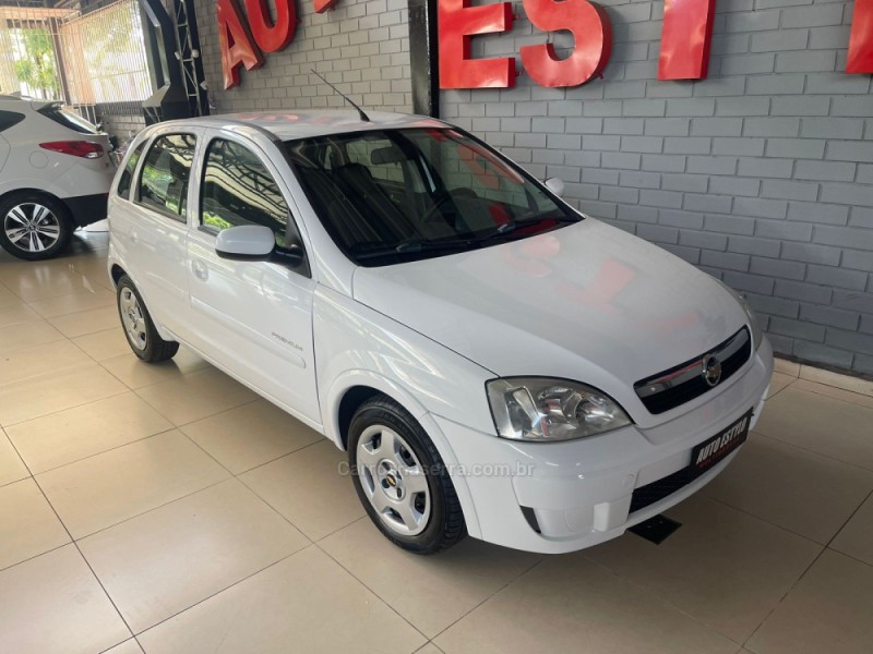 CORSA 1.4 MPFI PREMIUM 8V FLEX 4P MANUAL - 2010 - ESTâNCIA VELHA