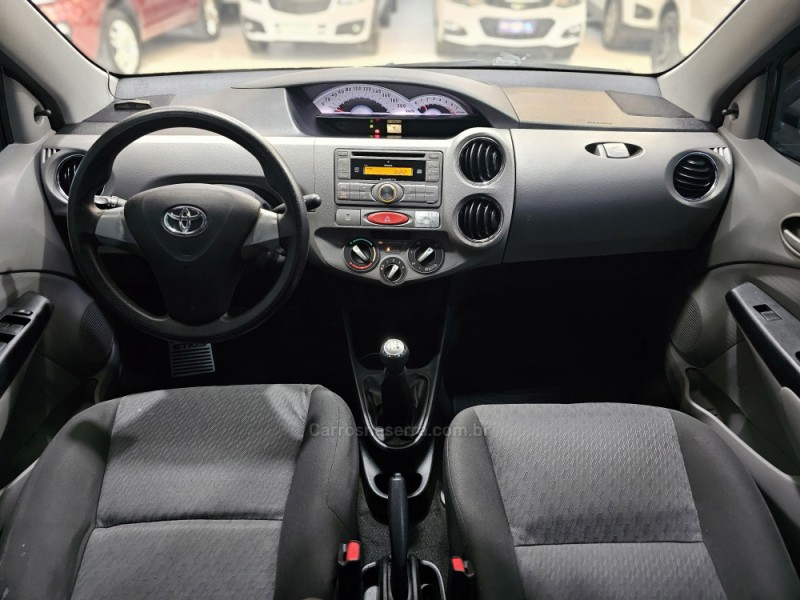 ETIOS 1.5 XLS SEDAN 16V FLEX 4P MANUAL - 2013 - SAPUCAIA DO SUL