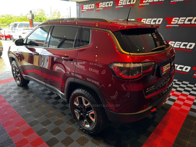 COMPASS 2.0 16V DIESEL TRAILHAWK 4X4 AUTOMÁTICO - 2017 - PASSO FUNDO