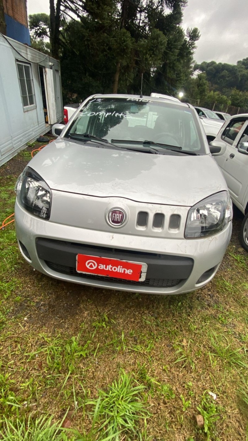UNO 1.0 EVO VIVACE 8V FLEX 4P MANUAL