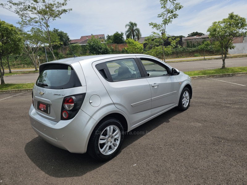 SONIC 1.6 LT 16V FLEX 4P MANUAL - 2013 - BENTO GONçALVES