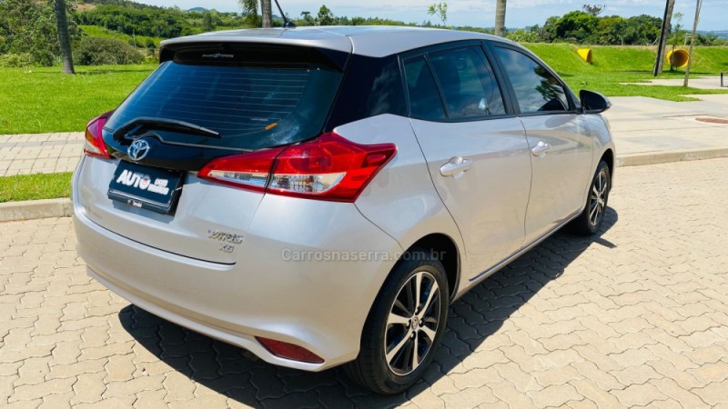 CRONOS 1.3 DRIVE 8V FLEX 4P MANUAL - 2019 - DOIS IRMãOS