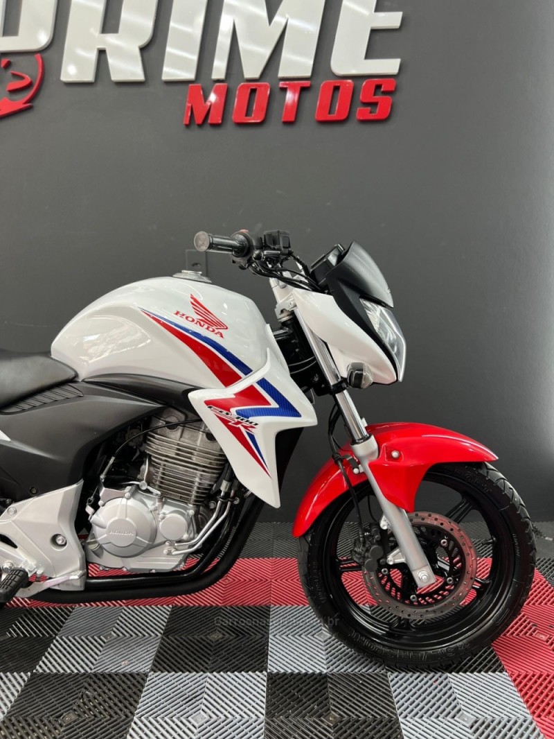 CB 300R  - 2015 - NOVO HAMBURGO