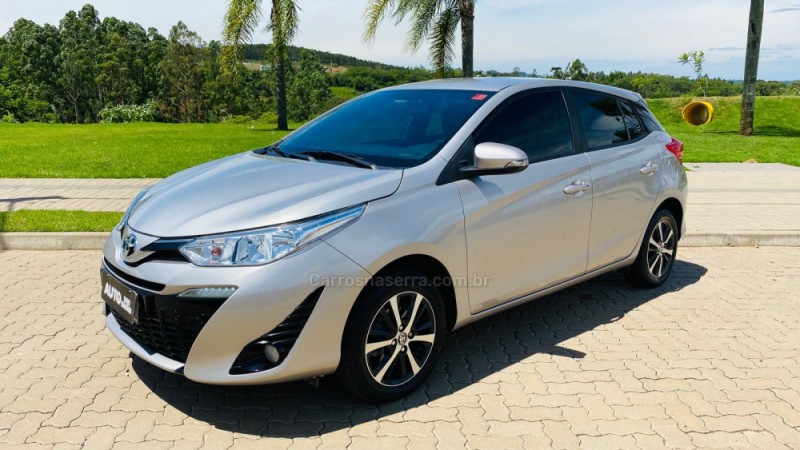 YARIS 1.5 XS CONNECT 16V FLEX 4P AUTOMÁTICO - 2020 - DOIS IRMãOS