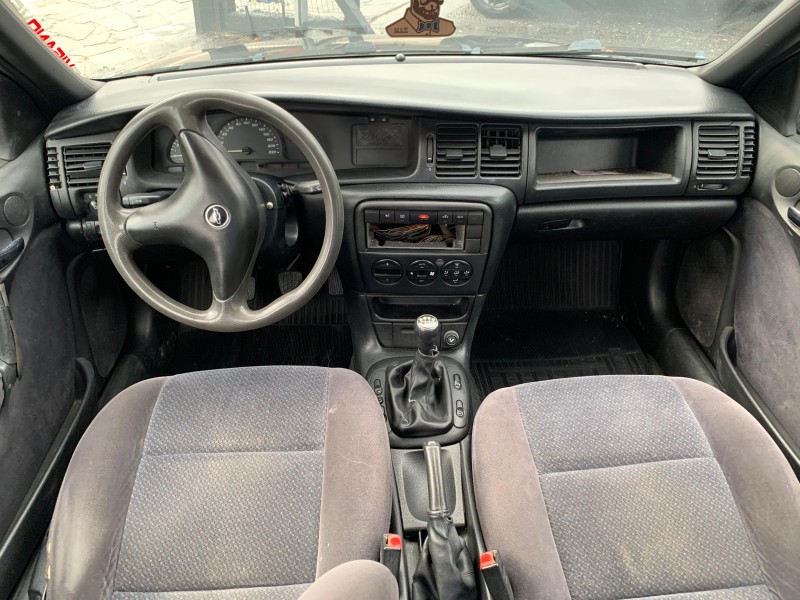 VECTRA 2.0 MPFI GLS 8V GASOLINA 4P MANUAL - 2000 - CAXIAS DO SUL