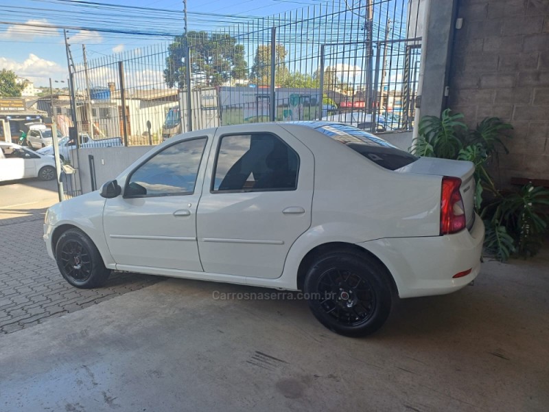 LOGAN 1.6 EXPRESSION 16V FLEX 4P MANUAL - 2013 - CAXIAS DO SUL