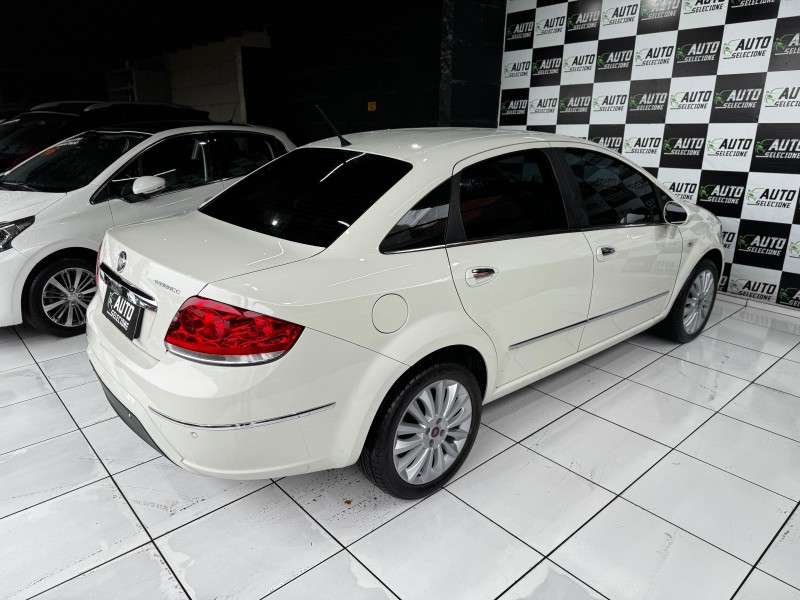 LINEA 1.8 ESSENCE 16V FLEX 4P AUTOMATIZADO - 2015 - CAXIAS DO SUL