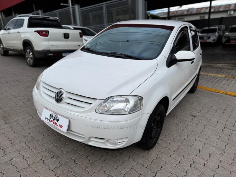 FOX 1.0 MI CITY 8V FLEX 4P MANUAL - 2007 - FELIZ