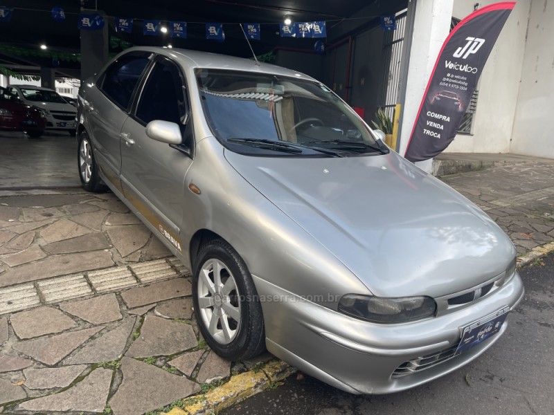 BRAVA 1.6 MPI SX 16V 106CV GASOLINA 4P MANUAL - 2000 - BENTO GONçALVES