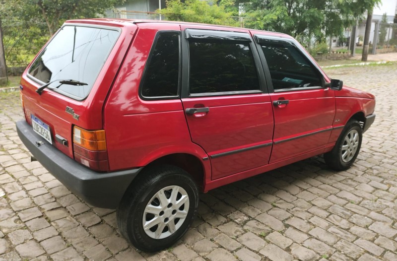 UNO 1.0 MILLE ELETRONIC 8V GASOLINA 4P MANUAL - 1995 - FARROUPILHA