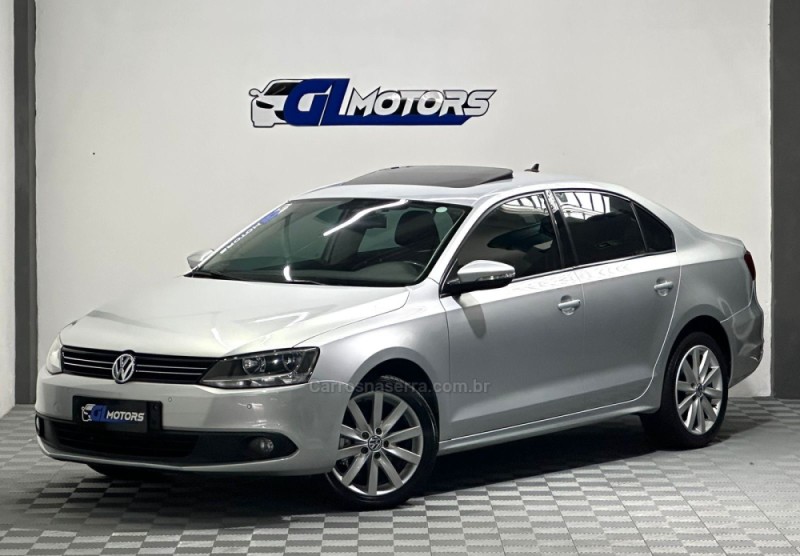 JETTA 2.0 COMFORTLINE FLEX 4P TIPTRONIC - 2012 - NOVO HAMBURGO