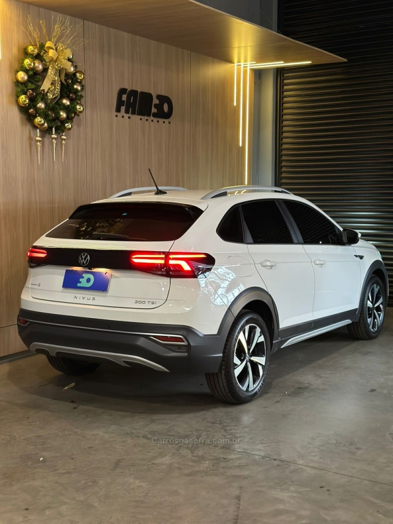 NIVUS 1.0 TSI HIGHLINE FLEX 4P AUTOMÁTICO - 2022 - LAJEADO